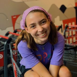 Meet your Posher, Julia